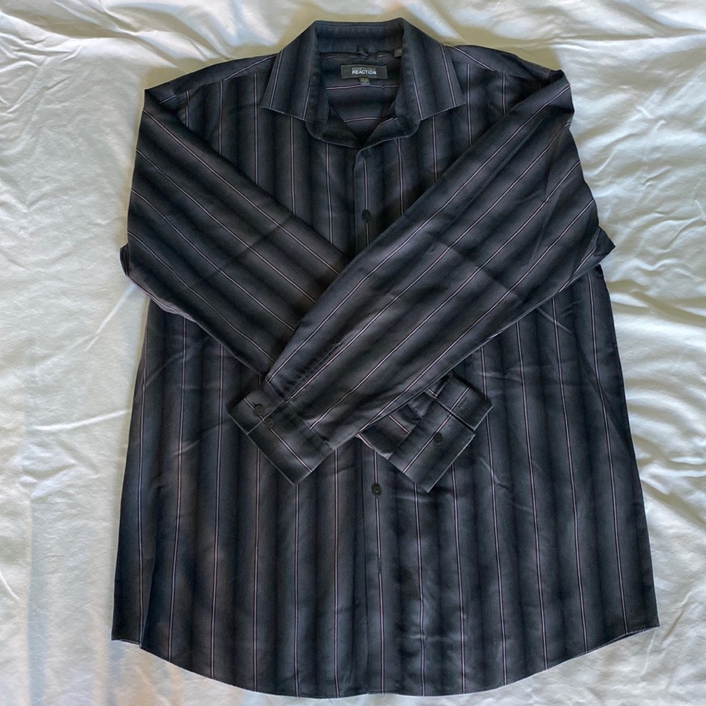Kenneth Cole Reaction Long Sleeve Button Down | Gray Stripe | 16 1/2 / 34 - 35